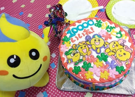 キャラクターケーキ誕生日